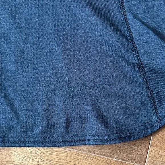 Patagonia Capilene 4 Black Quarter Zip Top - Picture 6 of 10